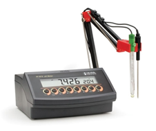 Máy đo pH để bàn HI2212