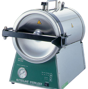 Nồi hấp tiệt trùng loại nằm ngang đài loan